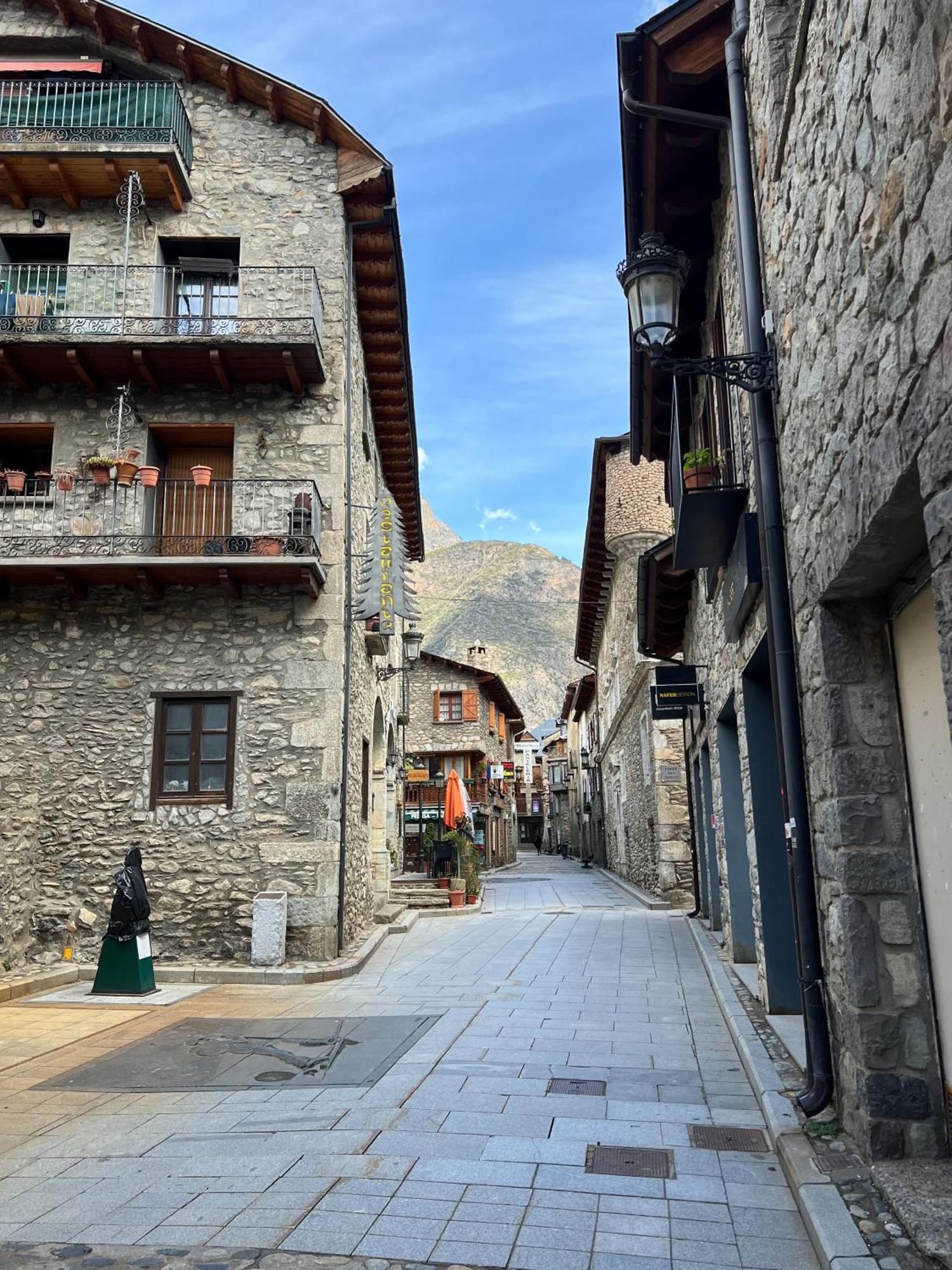 Casa La Muga Appartement Benasque Buitenkant foto